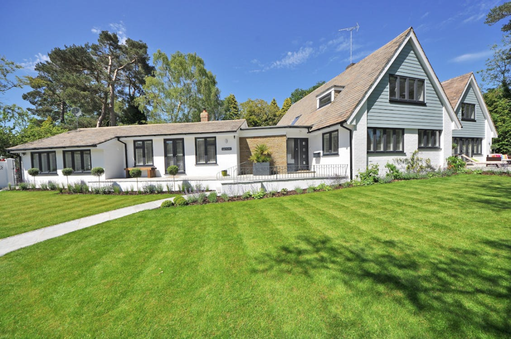 A tidy and appealing house exterior