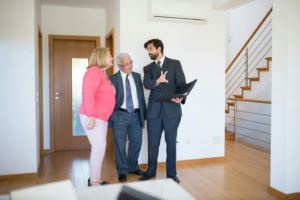 Realtor with clients